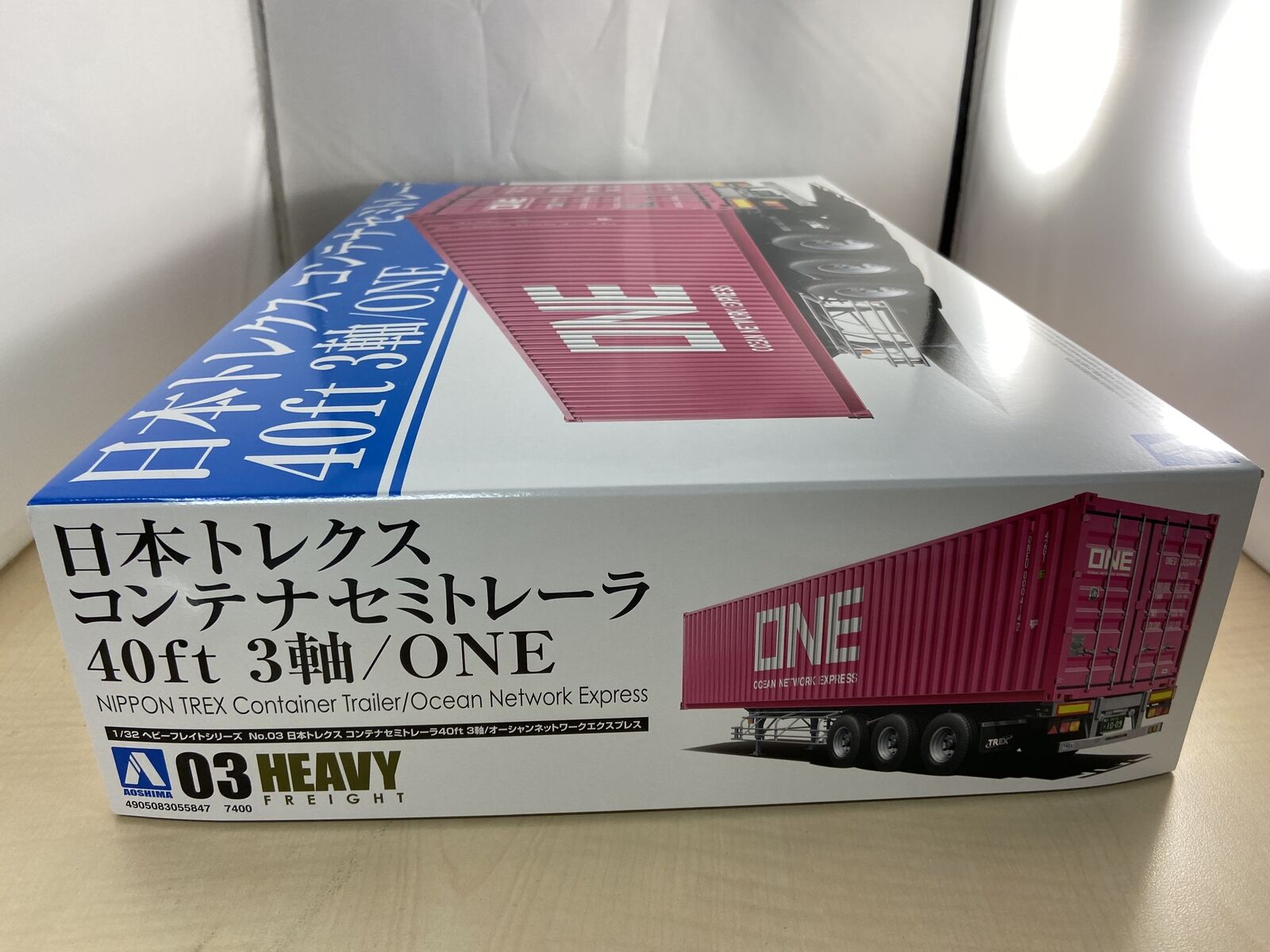 AOSHIMA+55847+Nippon+Trex+Container+Semi-trailer+40+Feet+3+Axis+%
