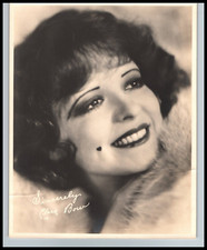 Hollywood Beauty CLARA BOW STUNNING PORTRAIT 1930s STYLISH POSE Photo 675