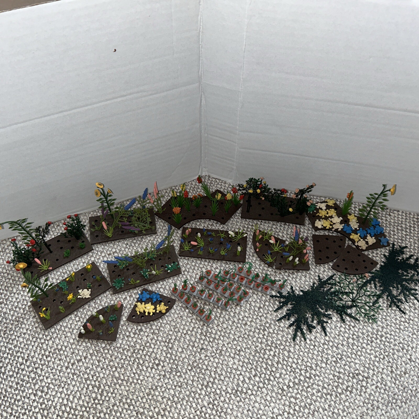 BRITIANS FLORAL GARDEN JOB LOT VINTAGE RARE ITEMS FLOWERS BEDS eBay