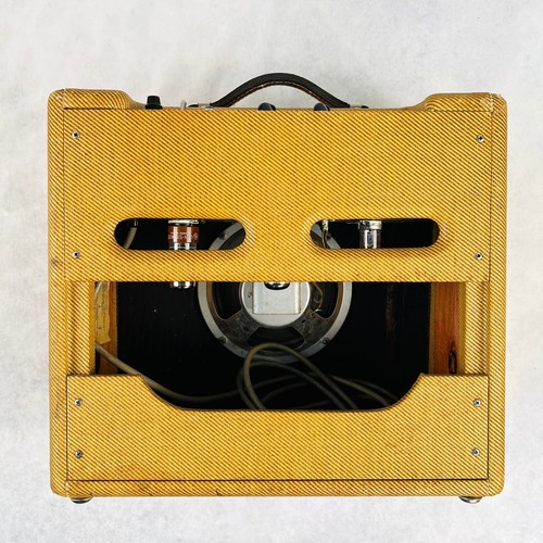 1960 Fender Princeton Amplifier 5F2-A - Tweed - Picture 12 of 21