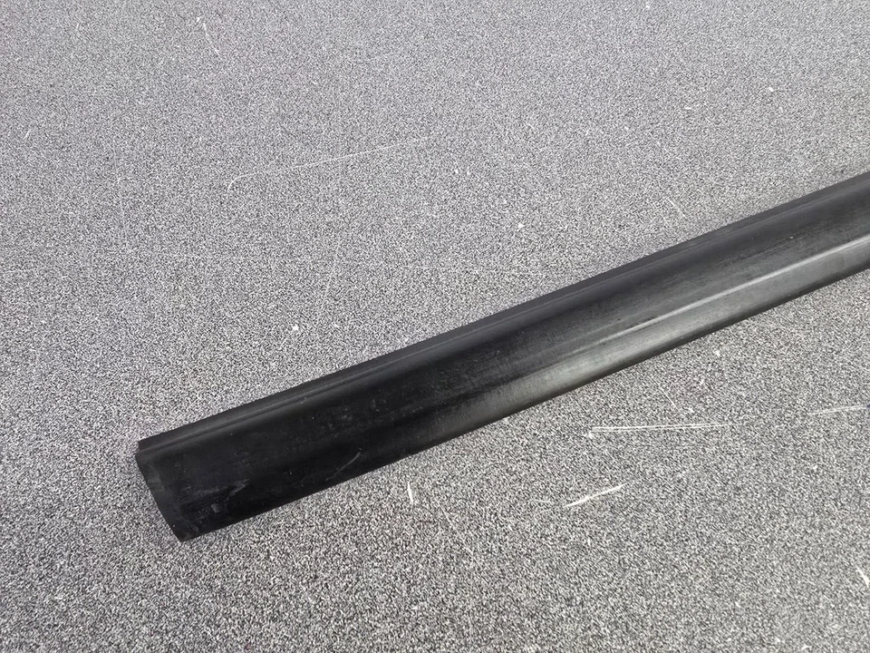 BONITO USADO ORIGINAL PORSCHE 911 912E CARRERA BASCULANTE PANEL GOMA INSERTO Foto 3 de 4