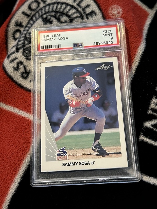 1990 Sammy Sosa Leaf Rookie RC #220 PSA 9