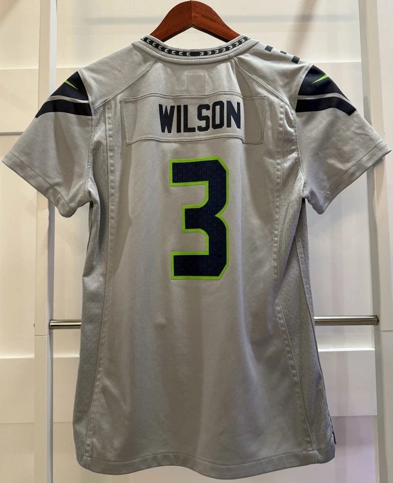 NFL Seattle Seahawks Russell Wilson Super Bowl XLIX Patch Hersey Womens Size S - Image 2 of 4