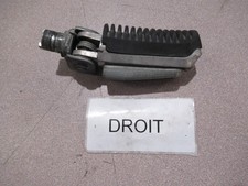 Repose pied avant droit (Suzuki - Bandit 1200 1995 - 2000)