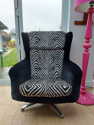 Vintage Retro 1960s 70s Stevens Swivel Rocking Arm Chair