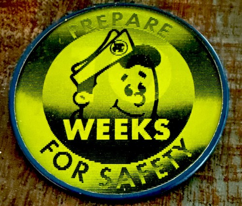 RARE VINTAGE VARI VUE BOY SCOUTS SAFETY PINBACKS SAFETY WEEK 5&10 2,5" NOS - Photo 3/10