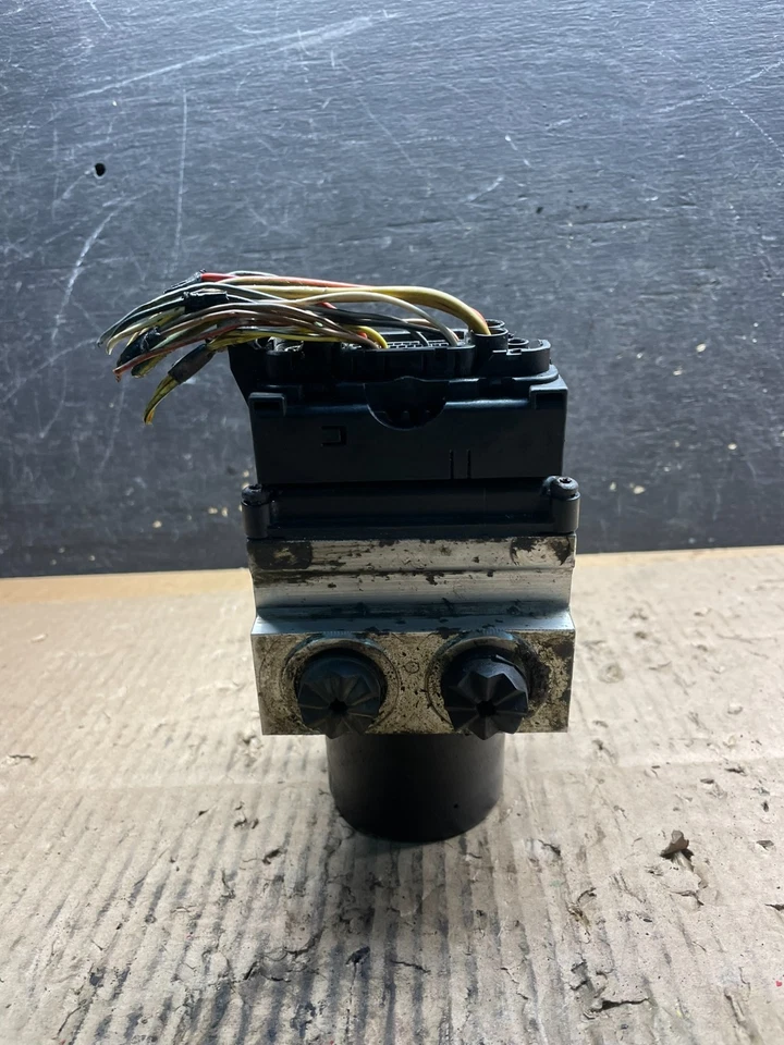 Bomba de freno antibloqueo BMW 335i 2007 a 2013 ABS 6768550 OEM U9125 DG Foto 3 de 4