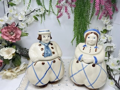 Vintage Shawnee USA Pottery Dutch Boy & Dutch Girl Cookie Jars – Set of 2