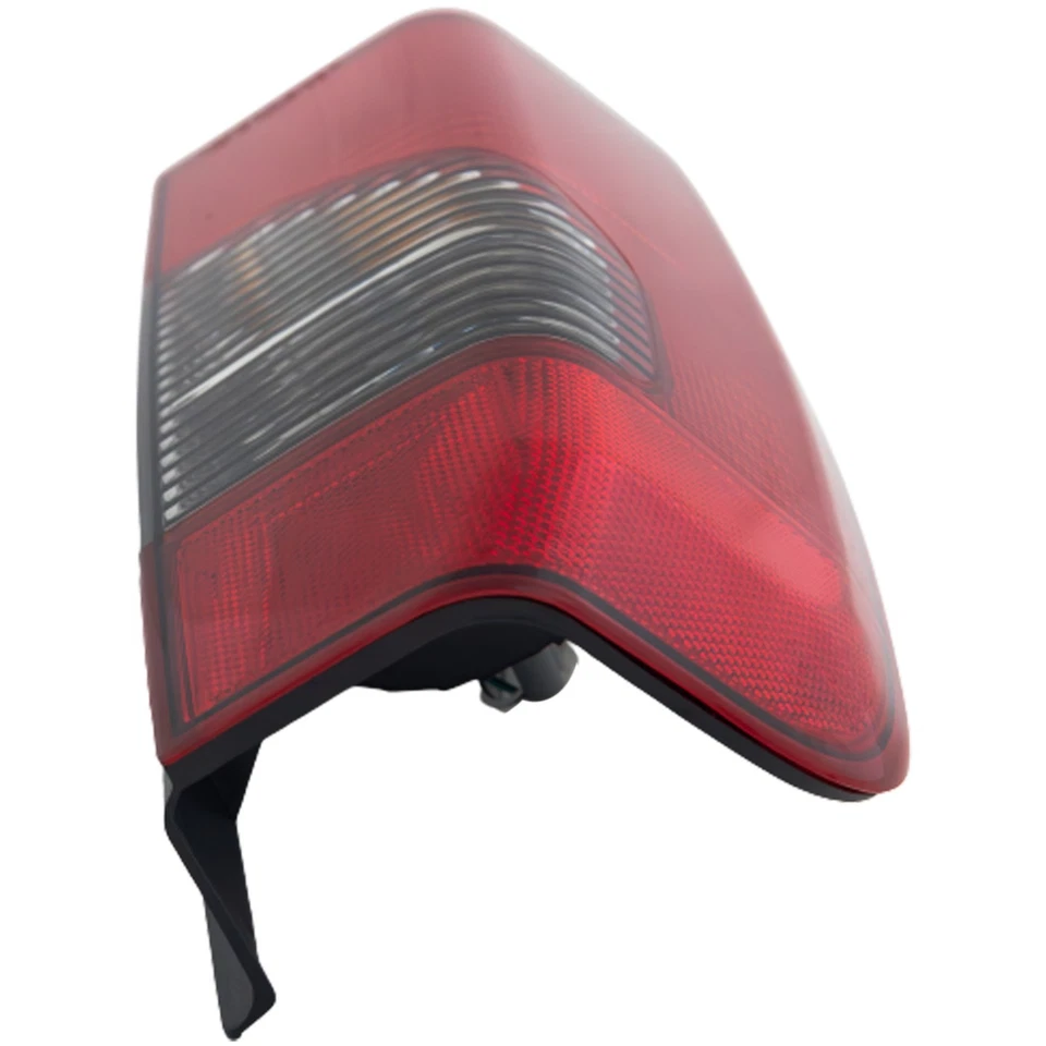 Luz trasera para Nissan Xterra 2000-2001 lado del conductor Foto 2 de 4