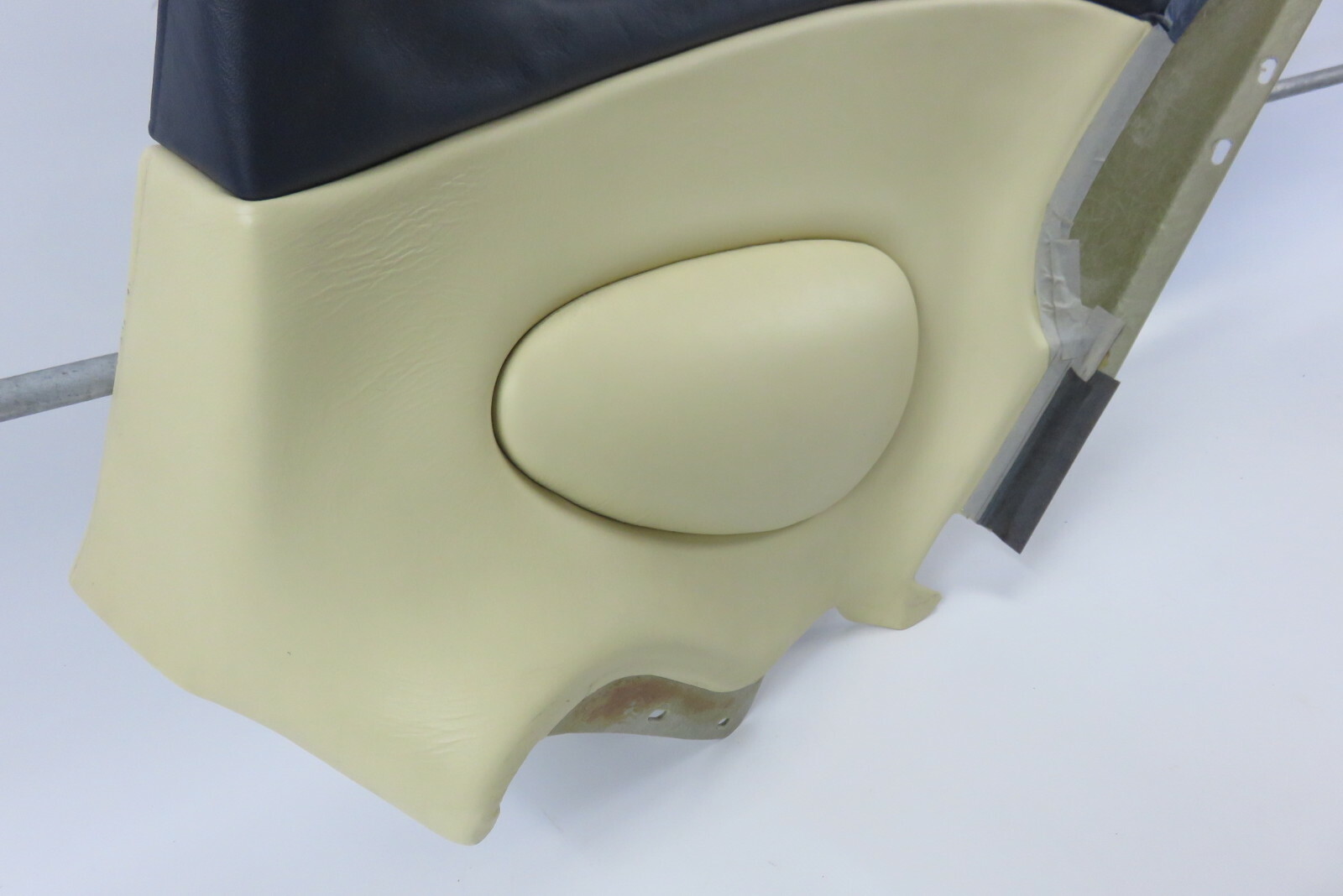 03 Aston Martin DB7 right quarter panel interior trim blue tan