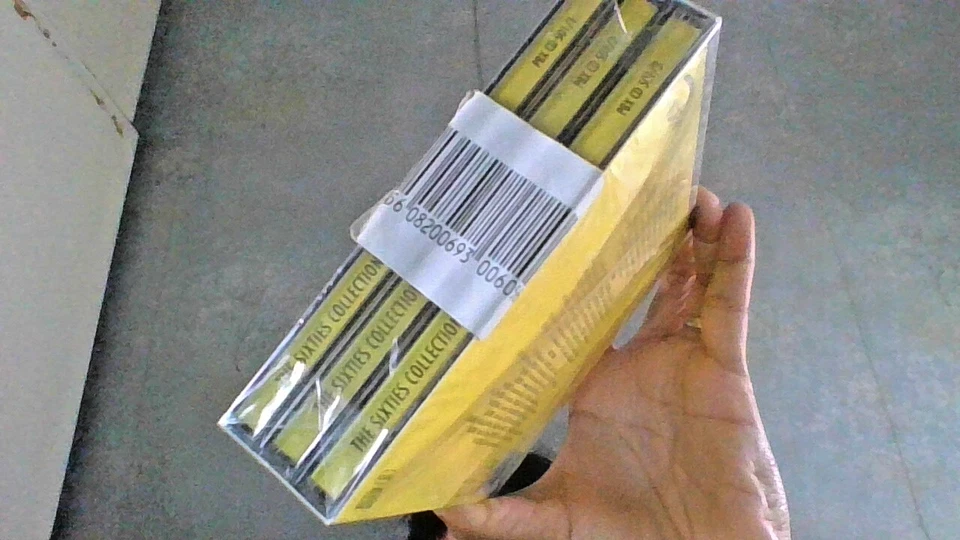 The 60's Collection - 60 HIT TRACKS - 3 CD - The Kinks, Status Quo - Image 2 of 4