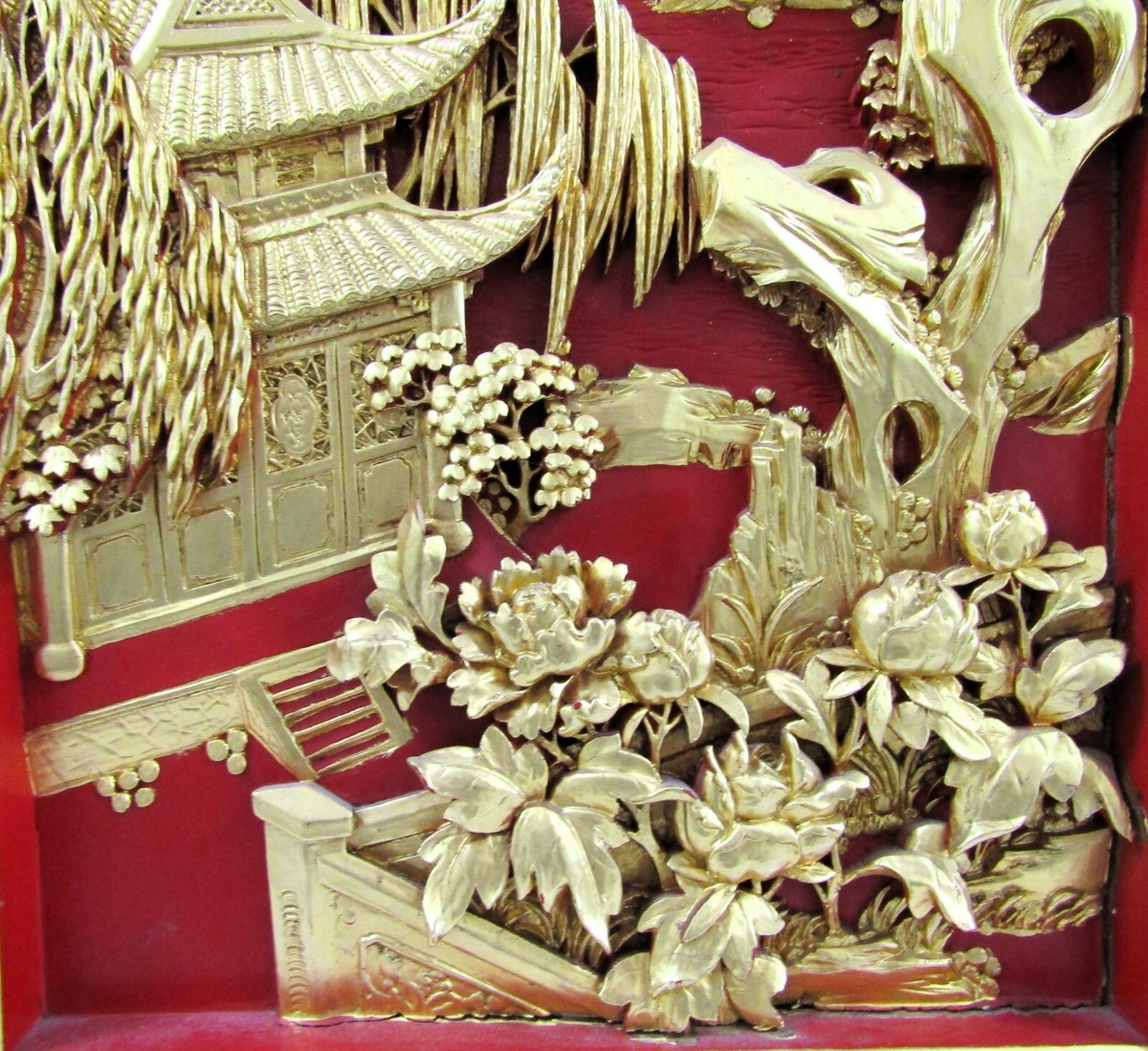 Pair Chinese Black Lacquer Painted and Carved Gold Giltwood