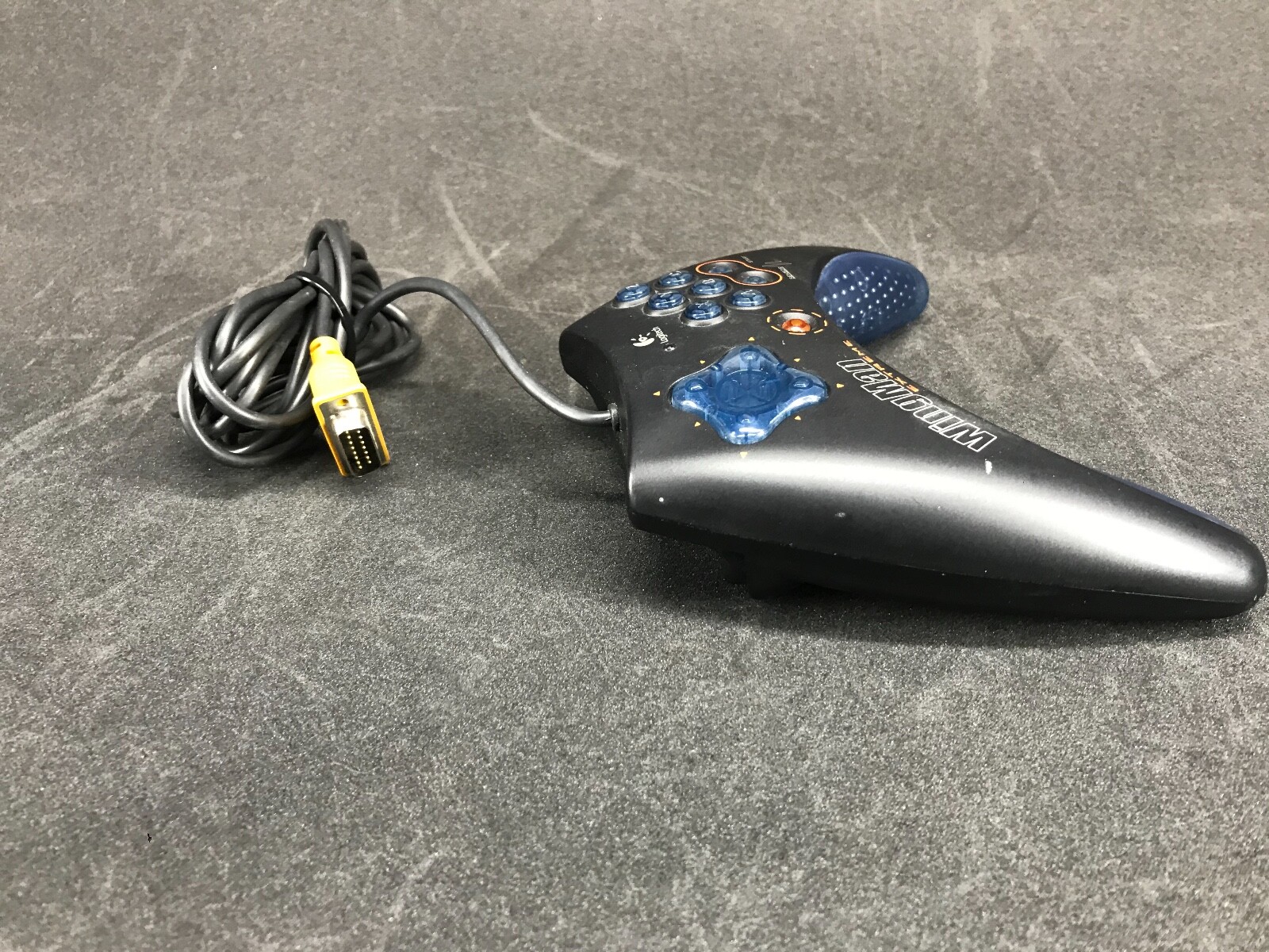 Photo 2/8