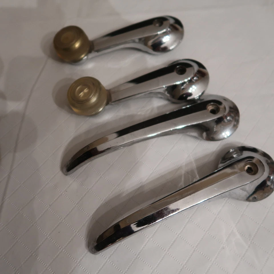 Manivelas e puxadores de abertura de porta Ford Pinto Mercury Bobcat Monarch Granada - Imagem 2 de 3