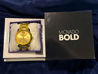 Movado Bold Men's Gold-Tone Quartz 42mm Date Bracelet Watch w/ Box Papers