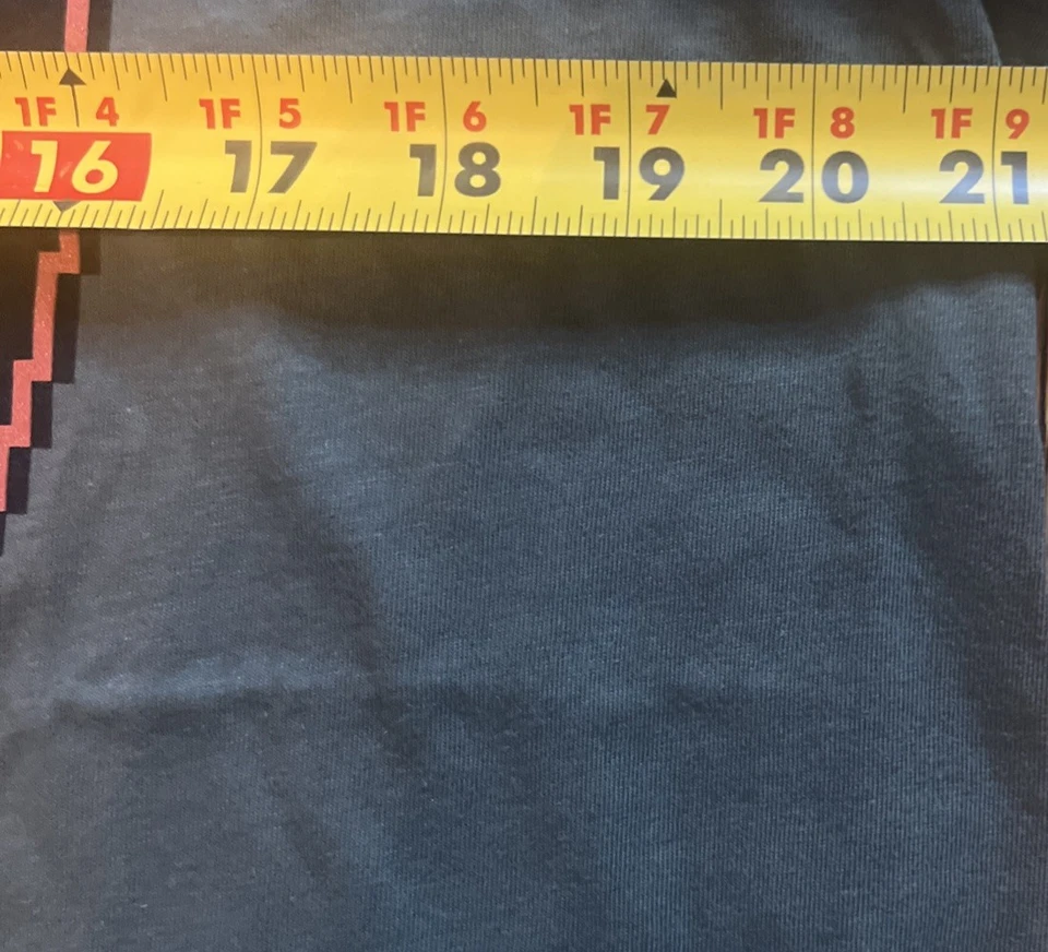 NUEVO CON ETIQUETAS Camiseta Call of Duty Activision Negra Taskforce 141 Camiseta Videojuego NUEVA L Foto 4 de 4