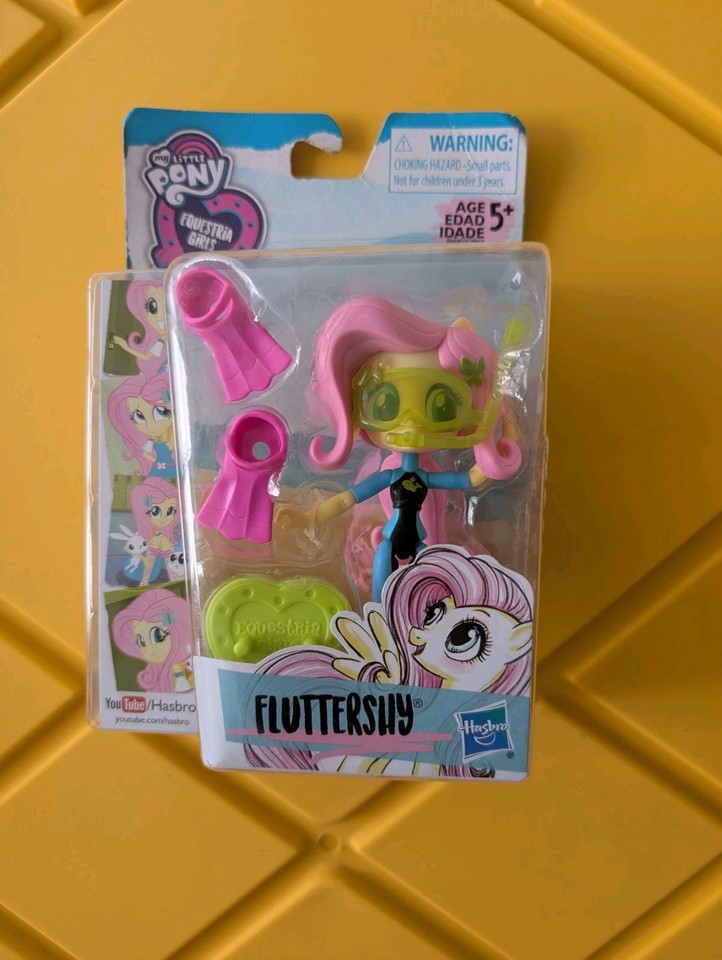 my-little-pony-equestria-girls-beach-collection-fluttershy-wear-box-ebay