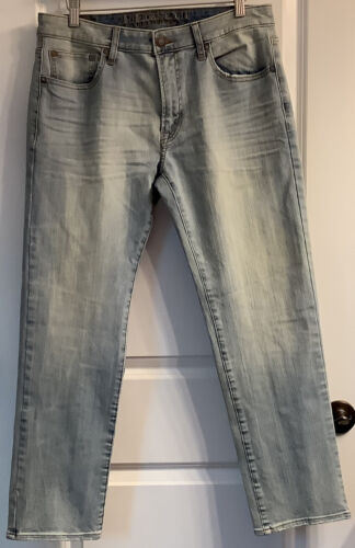 American Eagle Herren 360 Extreme Flex Jeans 33x30 (29) Slim Straight Light Wash