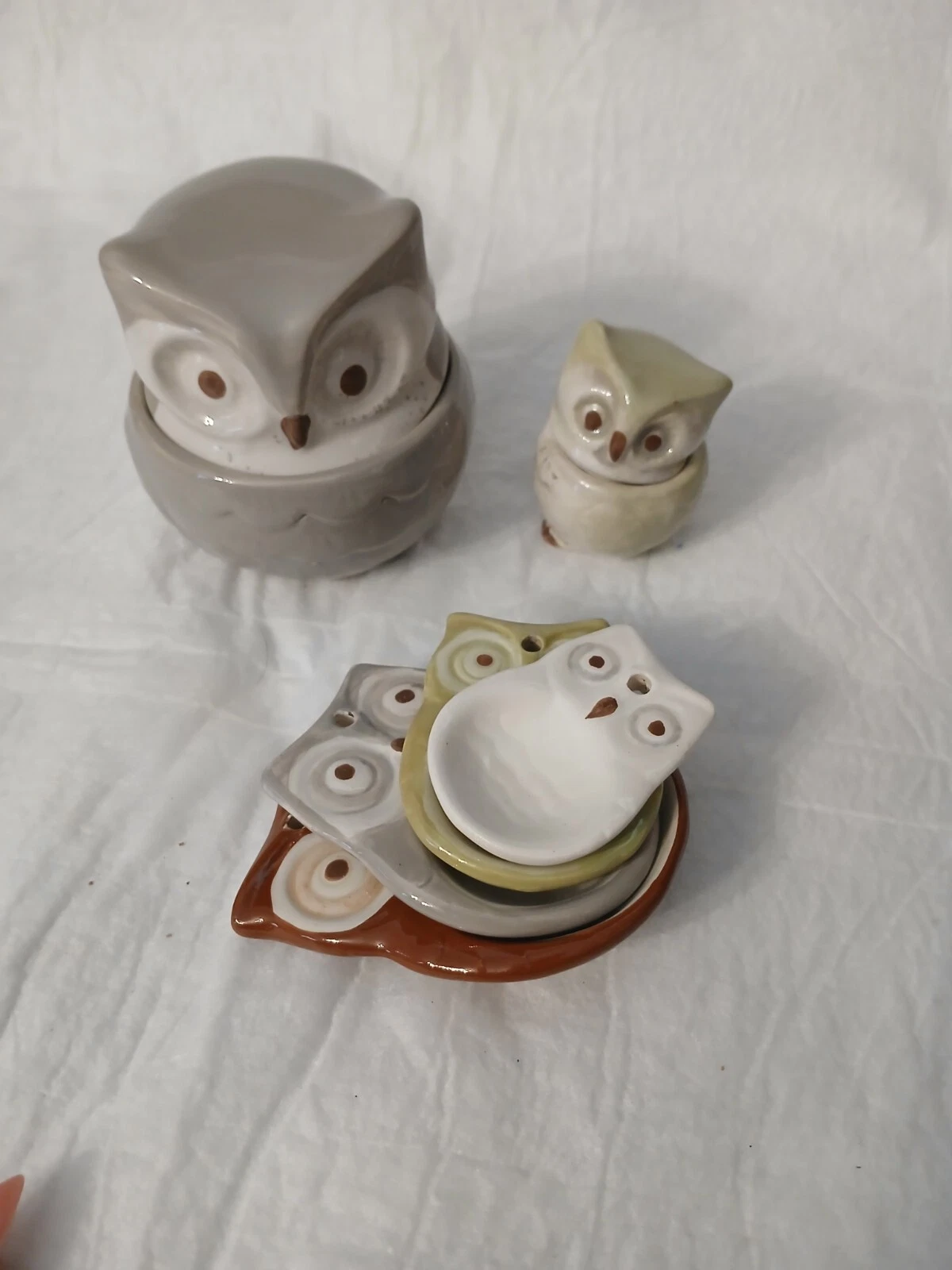 Adorable World Market Ceramic Nesting Owl Measuring Cup and Measuring Spoons