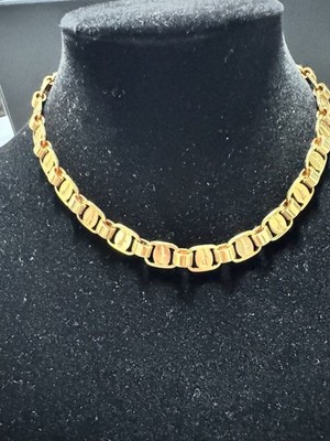 Ferragamo Gold Tone Metal Link Chain Necklace - Chain Style Toggle Clasp Closure