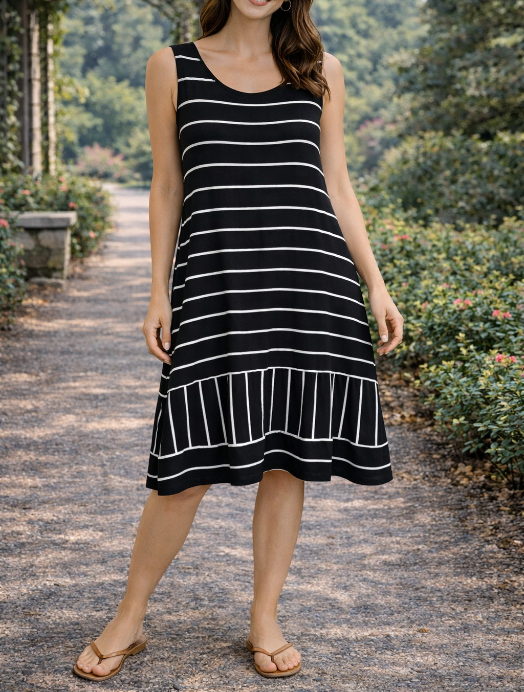 Max Studio Black White Striped Sleeveless Shift Dress Women's Size L