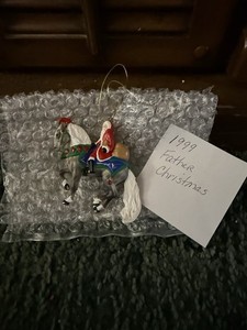 Decorative Father Christmas 1999 Ceramic Horse Ornament Holiday Collectible