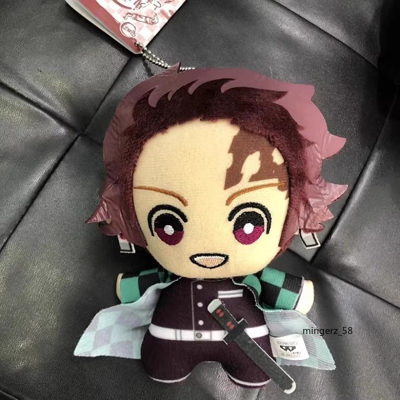 Anime Demon Slayer: Kimetsu no Yaiba Figura Protagonista 15cm Peluche Llavero Regalo