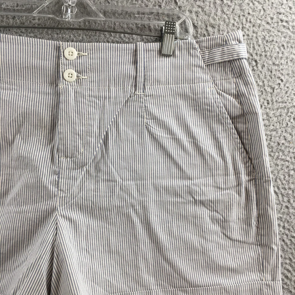 Pantalones Cortos Chinos Dress Barn para Mujer 16 (Real 39X5) Gris Blanco Rayas Tiro Alto Cremallera Foto 3 de 4