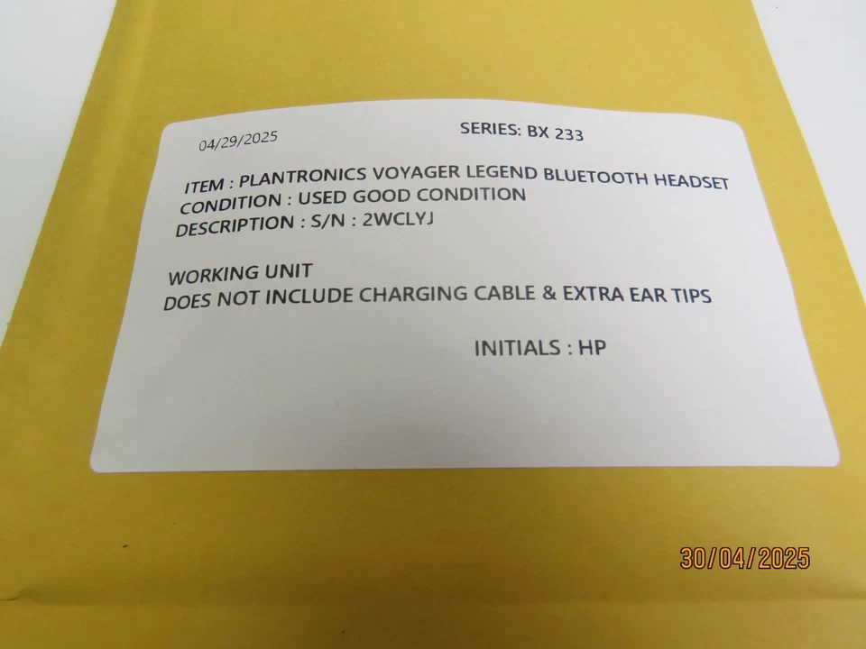Plantronics Voyager Legend Bluetooth Headset - Black / Silver [BX233] - Image 2 of 4