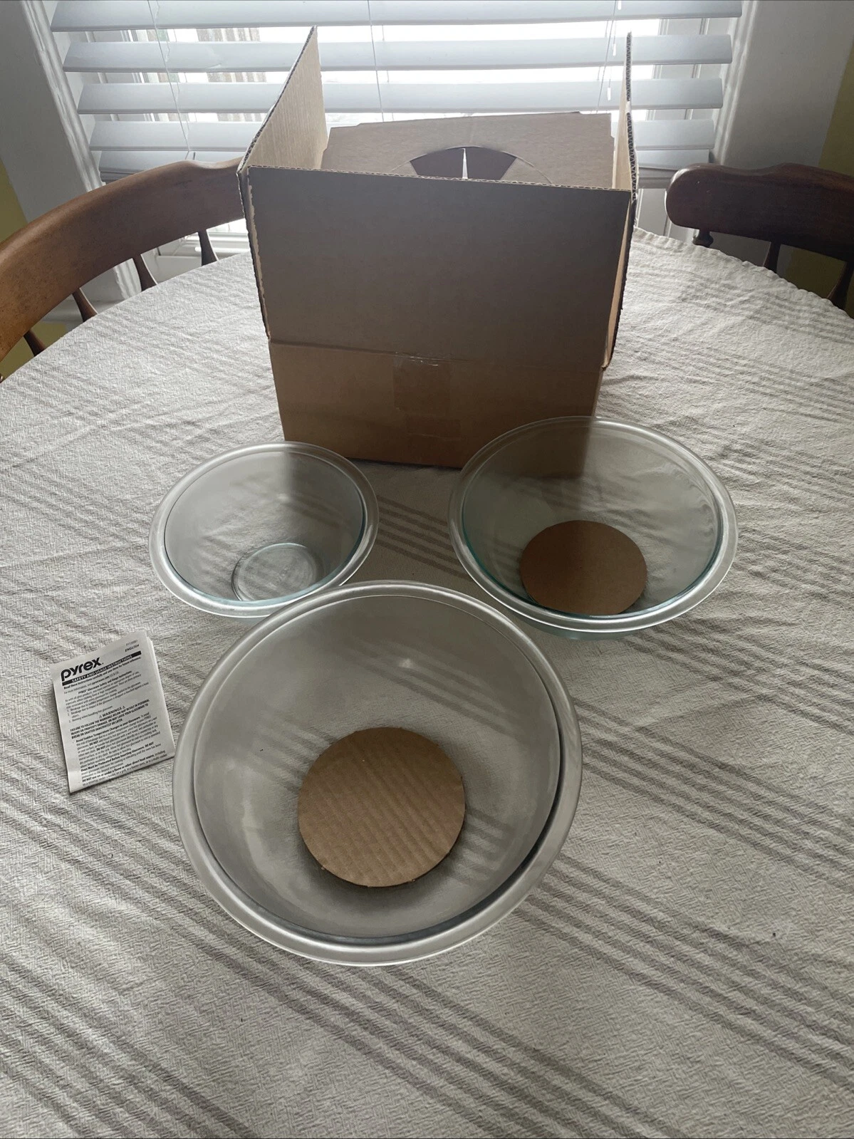 Pyrex Glass Mixing Bowl Set (3-Piece)! New Unused