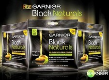 1 szt. Garnier Black Naturals Olej Wzbogacony krem Farba do włosów bez amoniaku Unisex