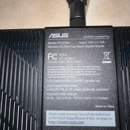 ASUS AC2900 Dual Band Gigabit WiFi Gaming Router - (RT-AC86U)w USB Cyber Power - Picture 7 of 9
