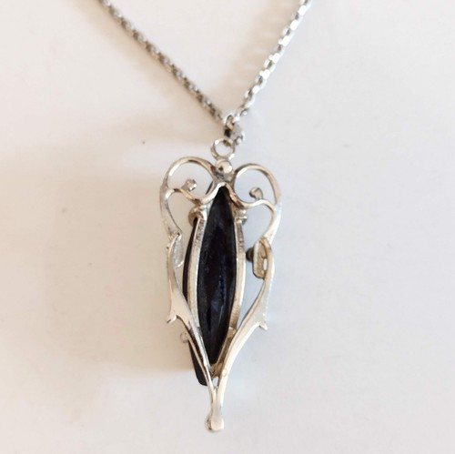 Vtg Whiting & Davis Marquis Shaped Shiny Black Gray Pendant Necklace Earring Set - Picture 3 of 12