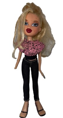 Bratz Doll CLOE 1st Edition 2001 Vintage Used
