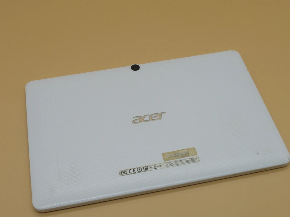 Acer Iconia One 10 Schwarz 16GB 10.1" IPS Defekt an Bastler / Ersatzteilträger - Bild 2 von 2