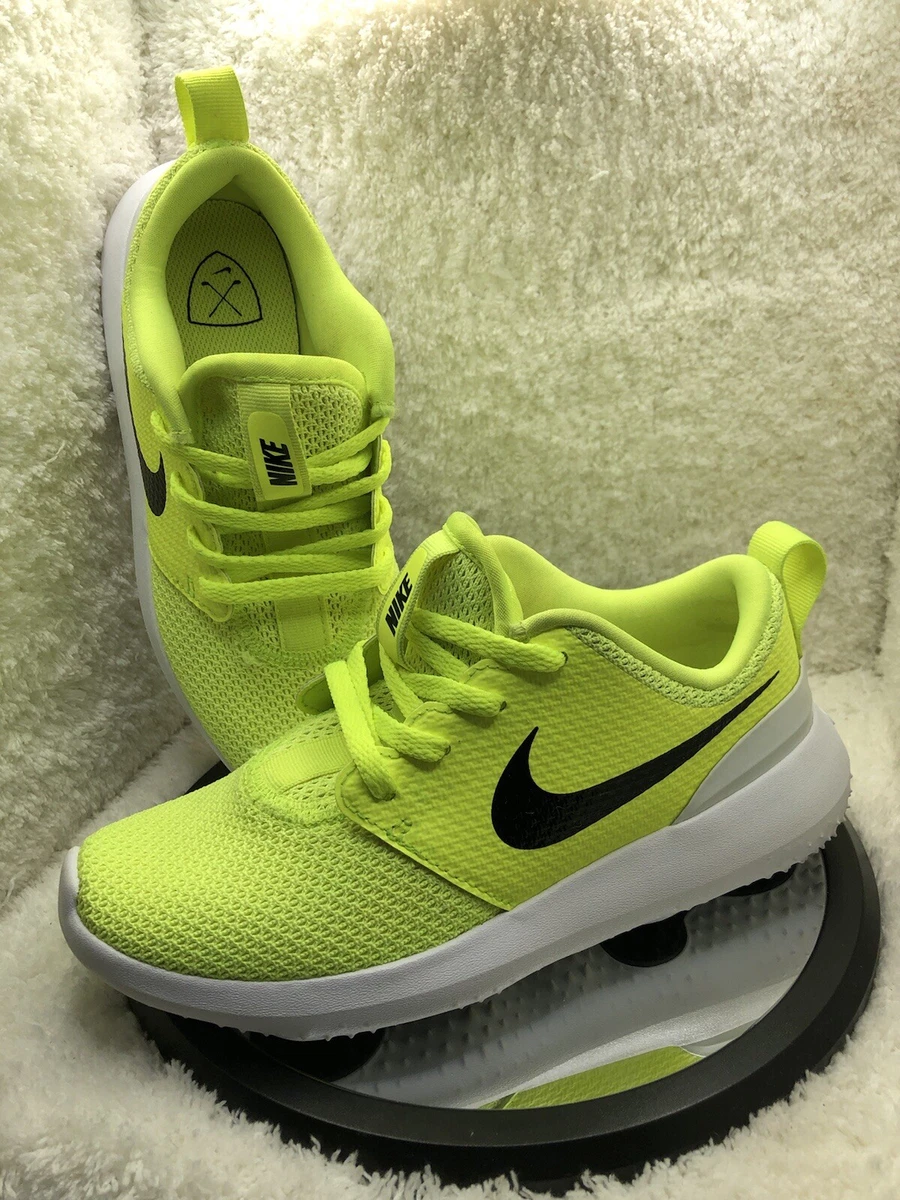 Black nike sales roshe junior