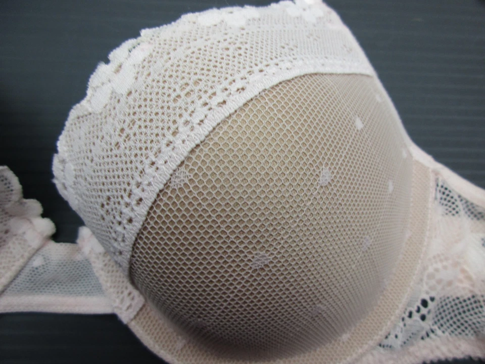 Sutiã feminino 34A DKNY renda rosa com aro acolchoado camiseta 1G - Imagem 3 de 4