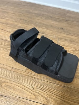 Darco HeelWedge  Off-Loading Healing Shoe Black L