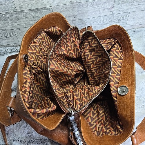 Vélez genarbtes Leder Boho Schultertasche handwerkliches Design Handtasche Crossbody Nieten - Bild 9 von 12