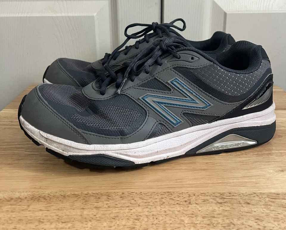 Tênis masculino New Balance 1540v3 corrida caminhada 12 2E largura azul prata - Imagem 2 de 4