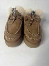  1158260-CHE WOMENS UGG DISQUETTE ALPINE SLIPPER 'CHESTNUT' - CHESTNUT