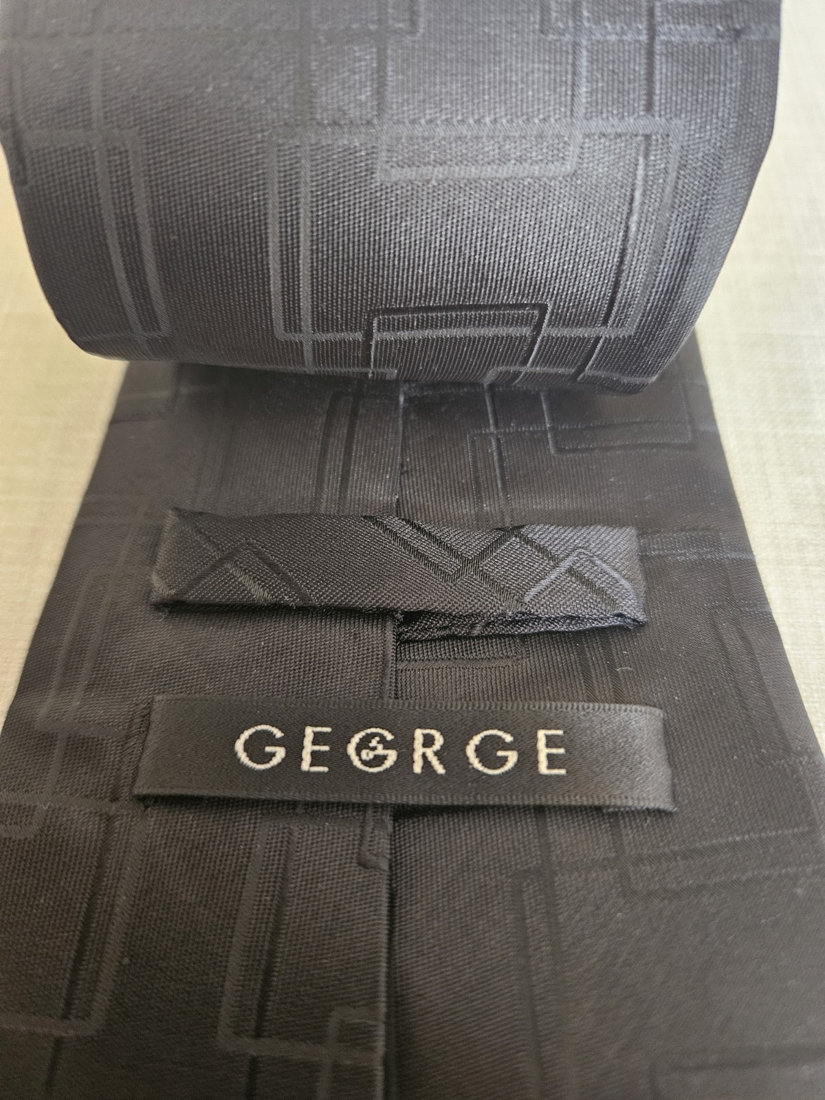 George Plain Solid Black With Self Square Pattern… - image 3
