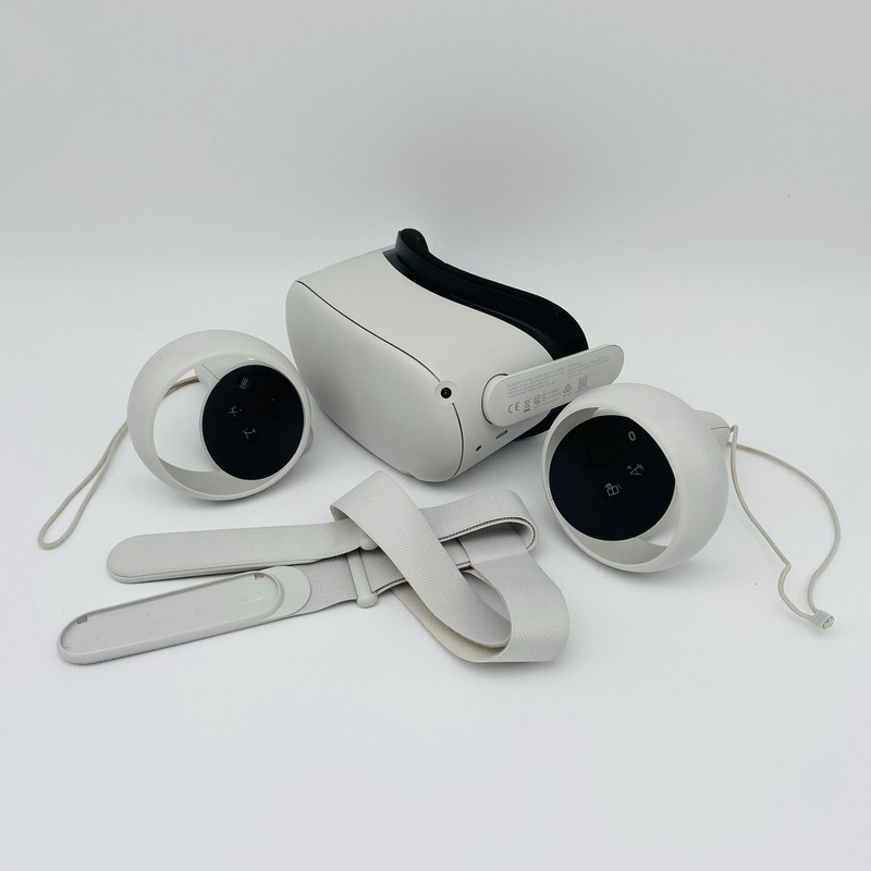 Meta Quest 2 VR All-In-One Headset 128GB With 2 Controllers FREE POSTAGE🚚✅