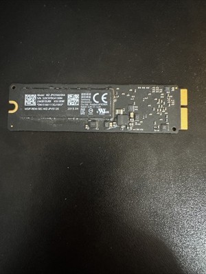 Apple MacBook 655-1858F Samsung MZ-JPV2560/0A4 256GB SSD