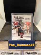 2017 Panini Contenders Draft Picks - Passing Grades Patrick Mahomes II #5 (RC)