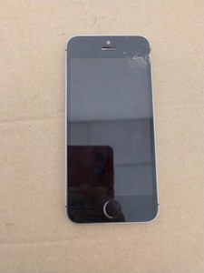 Apple iPhone 5s - Silber - 16GB - Tot