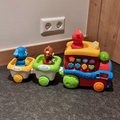 VTech Tut Tut Baby Flitzer Zug/Lok mit Anhängern und Tierfiguren