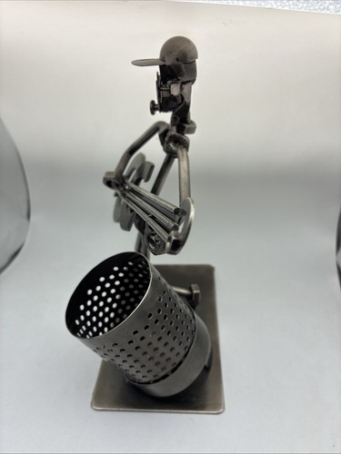 Guitar Player Metal Nuts & Bolts Musician Figurine Music Man Cave-Pencil Holder - Picture 5 of 7