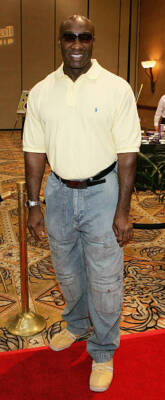 Actor Michael Clarke Duncan arrives at the International Pool Tour - Old Photo