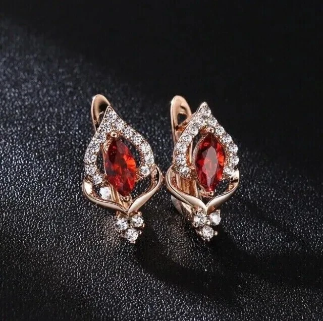 Parafuso prisioneiro de rubi simulado corte marquesa 2 quilates folheado a ouro rosa 14K - Imagem 3 de 4